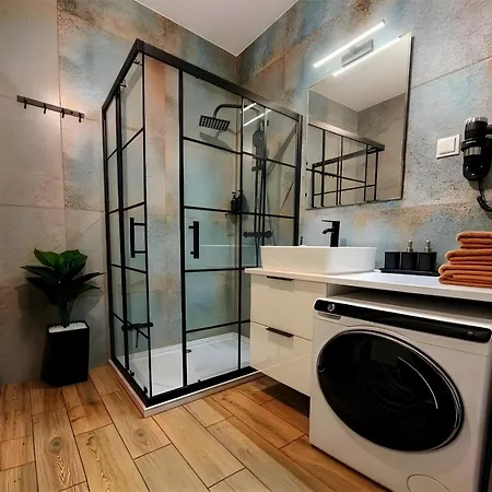 Anza Seaside - Baltea Apartments, Przymorze منزل للإقامة *